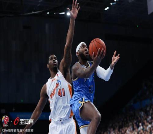 佩古拉,赛场征途,只为巅峰荣,星空体育,星空体育app,星空体育官网,星空体育下载,星空体育入口